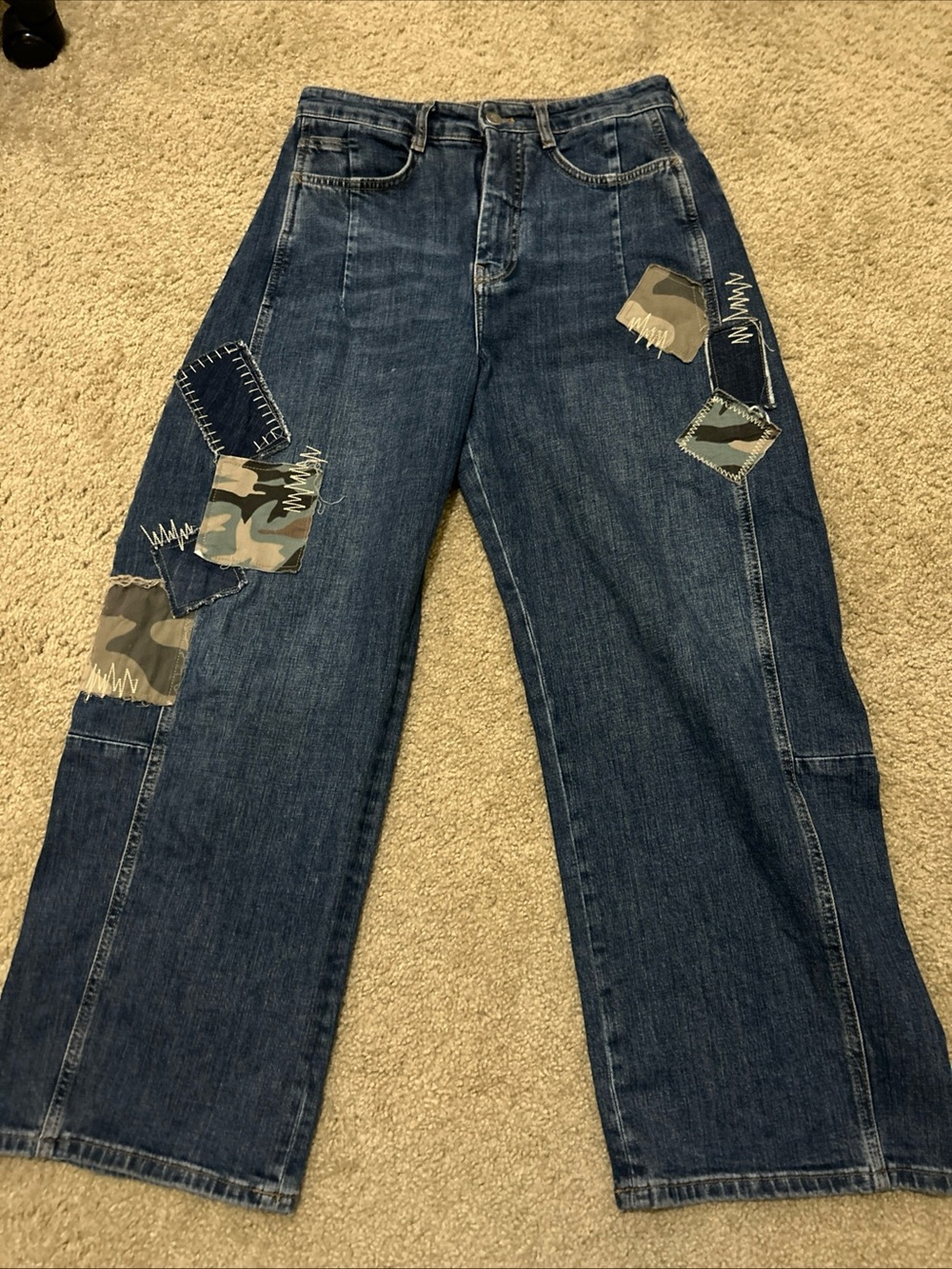 Anthropologie Pilcro Heritage Curve Barrel Jeans Camo Patchwork 27 T - Picture 5 of 11